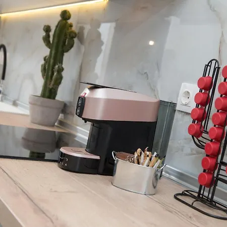 Iliana & Sarra 1 * Thassos