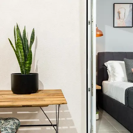 Apartamento Iliana & Sarra 1