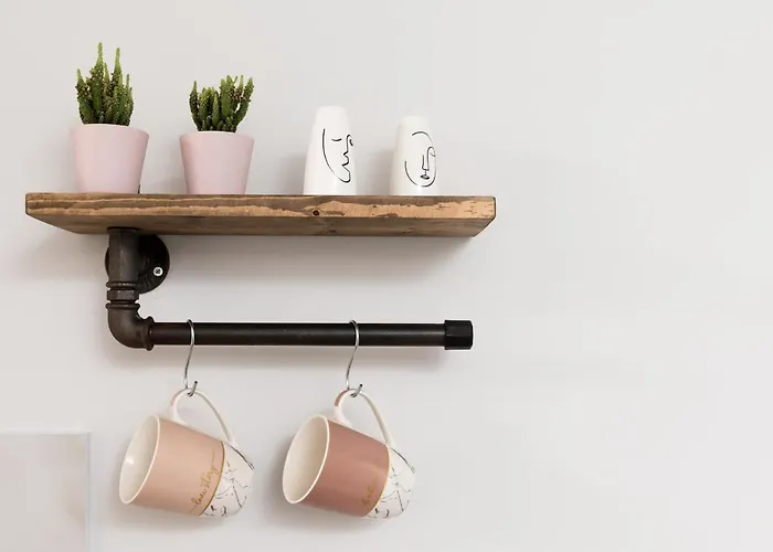 Apartament Iliana & Sarra 1 *