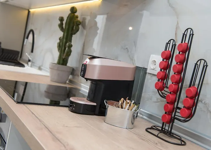 Iliana & Sarra 1 * Limenas (Thasos)