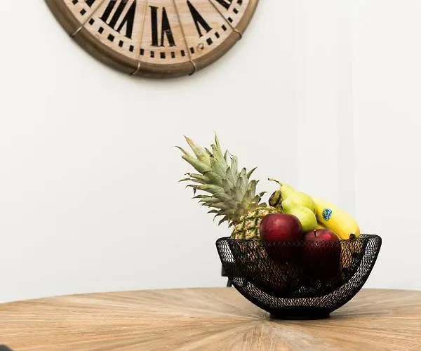 Apartment Iliana & Sarra 1